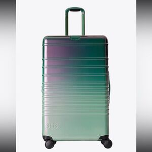 The Large Check In Roller in Wicked Green